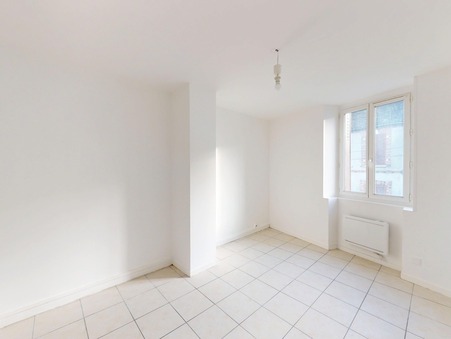 A vendre maison Nanteau sur Lunain 77710; 165 000 &euro; 