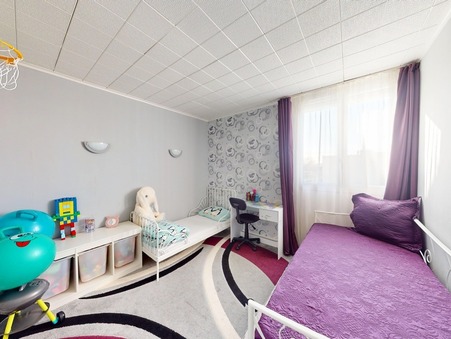 Apartment &euro; 230 000  sur Darvault (77140) - Réf. 218503