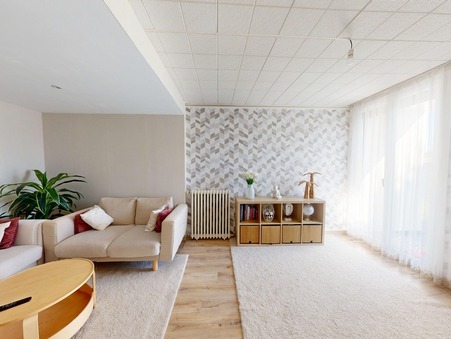 Vente apartment &euro; 230 000  Darvault