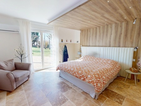 Vente house &euro; 425 000  Égreville