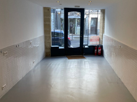 A louer local commercial 2 000 &euro;  Paris 3eme Arrondissement