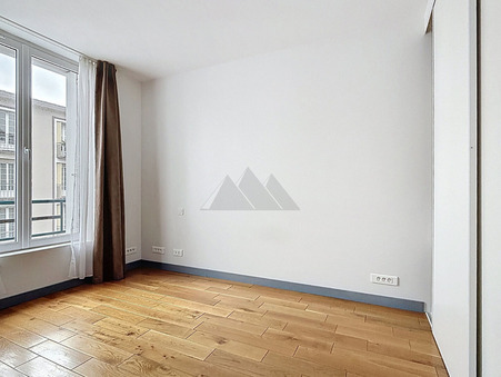 Appartement 155 150 &euro; Réf. 26487JM Brest