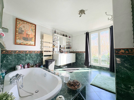 Maison 571 500 &euro;  Réf. 11116 Le Plessis-Trévise