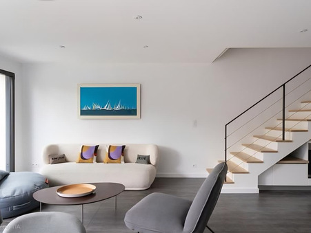 Maison 655 200 &euro; sur Rennes (35000) - Réf. GA8493