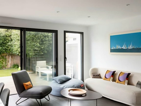 Maison 655 200 &euro; sur Rennes (35000) - Réf. GA8493