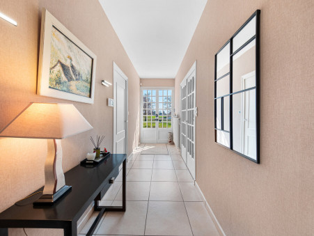 Maison sur Sassenay ; 378 000 &euro;  ; Achat Réf. 03184