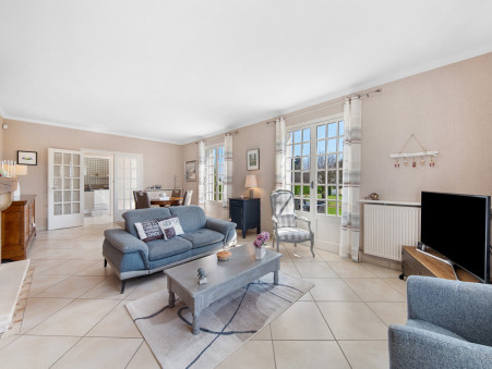 Maison 378 000 &euro;  sur Sassenay (71530) - Réf. 03184