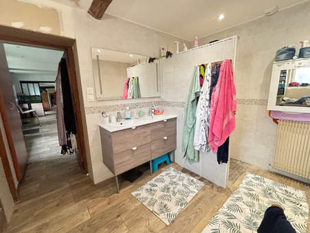 Maison sur St Germain du Plain ; 235 000 &euro;  ; A vendre Réf. 4903