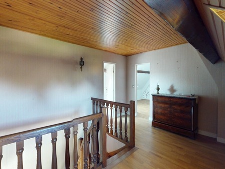 Maison sur Villemer ; 350 000 &euro;  ; A vendre Réf. 219114