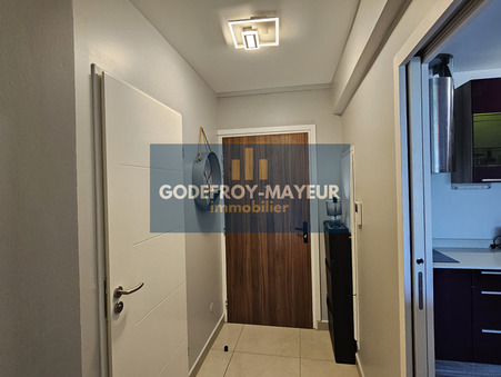 Appartement sur Gosier ; 1 900 &euro;  ; Location Réf. 273.1