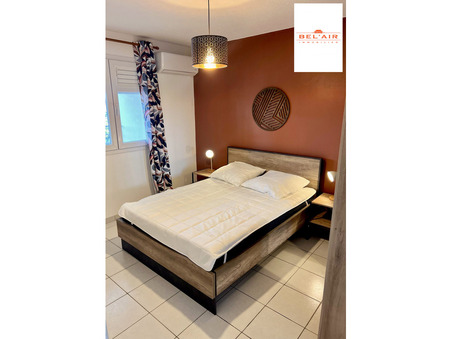 Appartement 980 &euro;  Réf. LA4445-BLA97_490 Le Lamentin