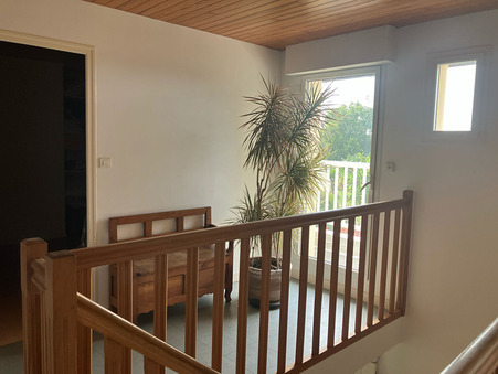 Maison sur Camoel ; 365 750 &euro; ; Achat Réf. M4837-1