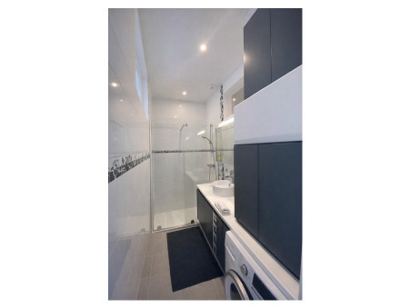 A louer appartement 2 185 &euro;  Paris 8eme Arrondissement