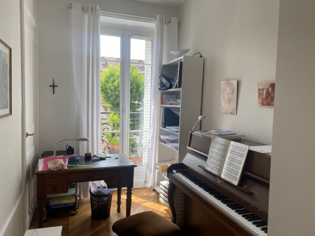 A louer appartement 2 185 &euro;  Paris 8eme Arrondissement