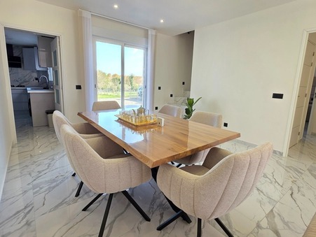 Vente maison 184 000 &euro;  St Etienne en Bresse