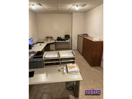 A louer local commercial 1 000 &euro;  Roppentzwiller