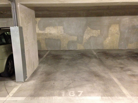 Parking 116 &euro;  sur Paris (75012) - Réf. 4814