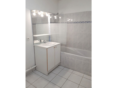 A louer appartement 625 &euro;  Romille