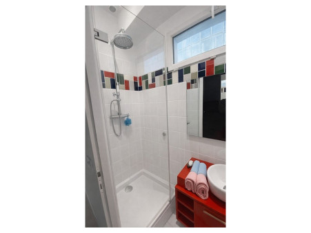 Appartement 2 050 &euro;  Réf. MON466 Paris 8eme Arrondissement