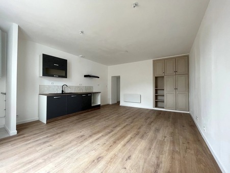 Appartement 495 &euro;  Réf. APPA 349 A-86882796 Jallais