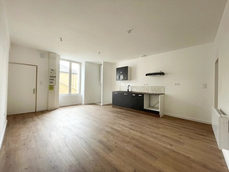 Location appartement Jallais Réf. APPA 349 A-86882796
