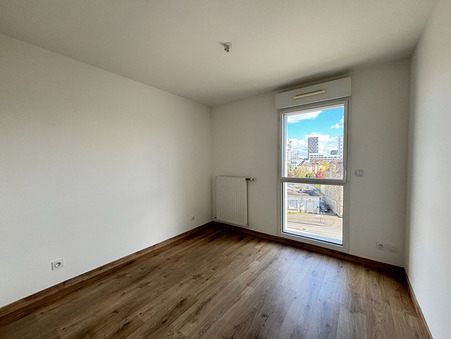 A louer appartement 846 &euro;  Rennes