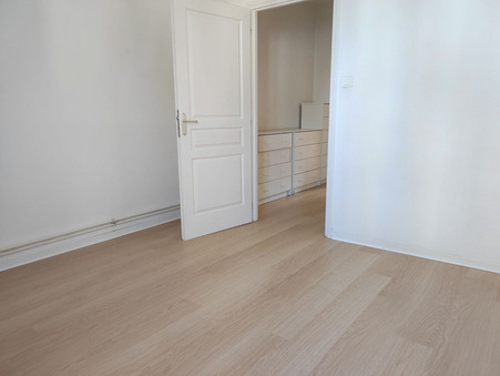 A louer appartement 1 050 &euro;  Lille