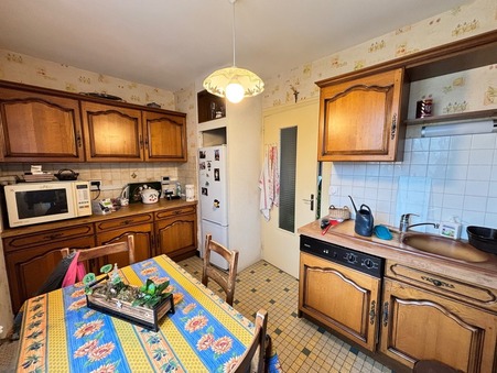 Maison sur St Germain du Plain ; 179 000 &euro;  ; A vendre Réf. 4984