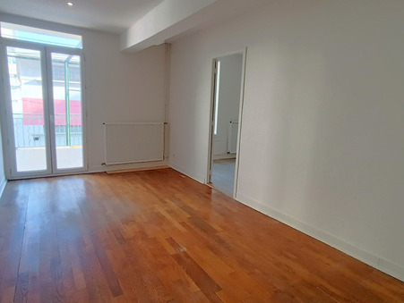 Appartement 1 068 &euro;  sur Marseille (13003) - Réf. 127NAT1