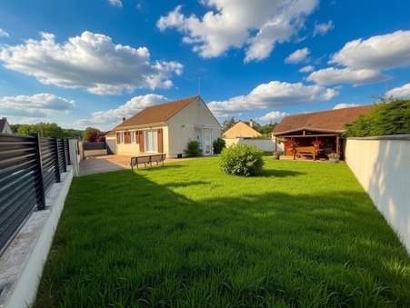 A vendre maison Saint Pierre Lès Nemours 77140; 299 900 &euro; 