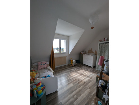 A louer maison 973 &euro;  Montreuil le Gast