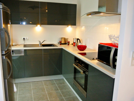 Location appartement Paris 15eme Arrondissement 75015; 2 700 &euro; 