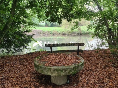 Terrain sur Mézidon Vallée d'Auge ; 212 000 &euro;  ; Achat Réf. MB2188838800