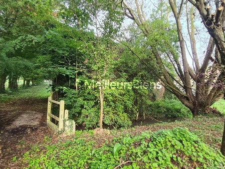 Terrain sur Mézidon Vallée d'Auge ; 212 000 &euro;  ; Achat Réf. MB2188838800