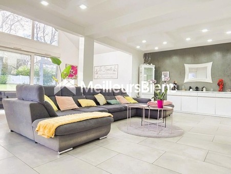 A vendre maison Luisant 28600; 899 900 &euro; 