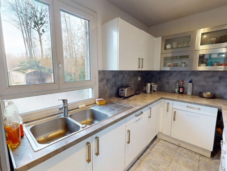 Vente maison 165 000 &euro;  Saint Pierre Lès Nemours