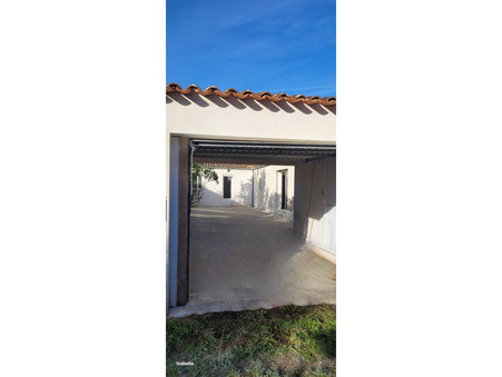 A louer maison Le Château-d'Oléron 17480; 1 150 &euro; 