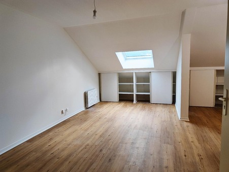 Appartement 410 &euro;  Réf. 09251327 Buxerolles