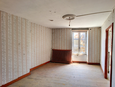 A vendre maison Montaigut-le-Blanc 63320; 70 850 &euro; 