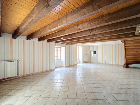 Maison 65 000 &euro;  sur Champeix (63320) - Réf. idc808