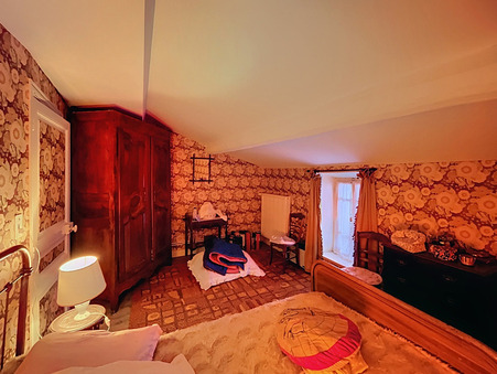 A vendre maison Montaigut-le-Blanc 63320; 124 200 &euro; 