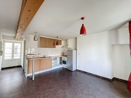 Appartement 470 &euro;  sur Champeix (63320) - Réf. LLAP10000036