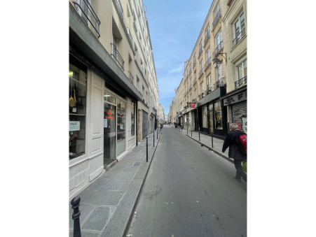Local commercial 2 400 &euro;  Réf. 475 Paris 3eme Arrondissement