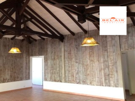 Maison sur Le Francois ; 1 700 &euro;  ; Location Réf. LM1856-BLA97_46408