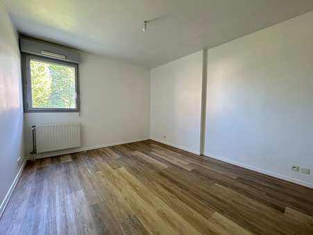 A louer appartement 650 &euro;  Romille