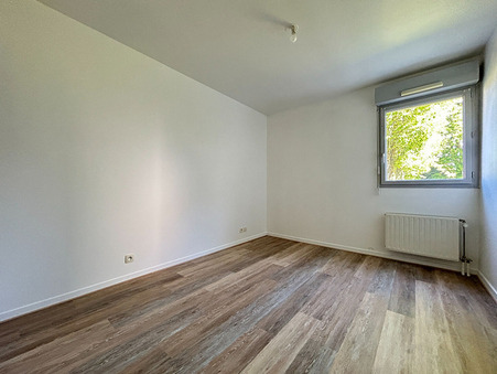 A louer appartement 650 &euro;  Romille