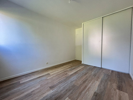 A louer appartement 650 &euro;  Romille