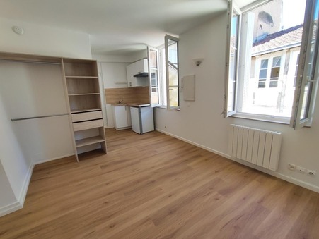 Location appartement Poitiers 86000; 390 &euro; 