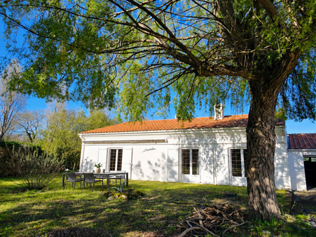 Maison 350 075 &euro; sur Le Château-d'Oléron (17480) - Réf. 3774