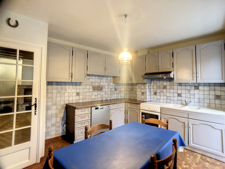 Maison 108 000 &euro;  sur Saint-Floret (63320) - Réf. LVMA10001241